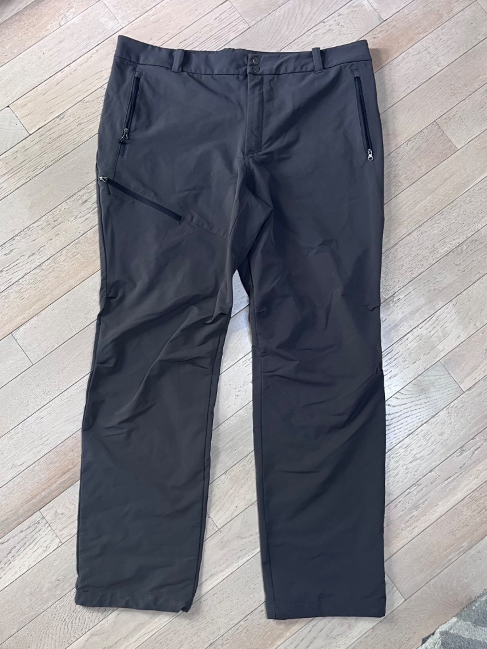REI Co-op Pants Mens Size 42 Dark Gray 42x34 Nylon Stretch Hiking